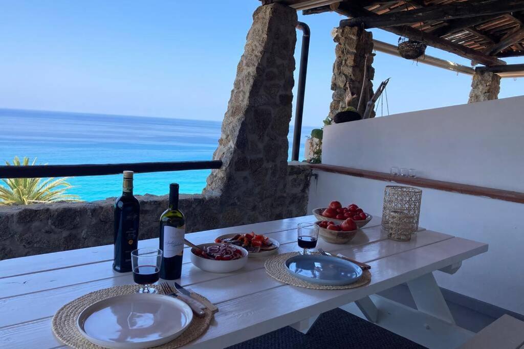 פרגליה Boutique Apartment With Beach Within Walking Distance, Near Tropea מראה חיצוני תמונה